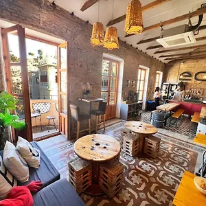  Hostel Eco