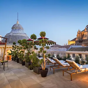 5* فندق Palacio Gran Via, A Royal Hideaway